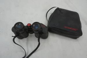 lot 60 image: Simmonds Binoculars. Model #1103. 7x35WA. 500ft at 1000yds.
