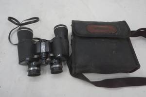 lot 66 image: Jason Binoculars. model 219. Empire 8x40. 341 ft at 1000 yds. Fully Coated Optics.