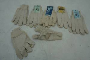 lot 138 image: New cotton glove lot