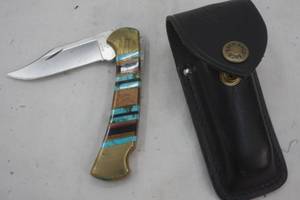 lot 170 image: #112 Buck knife with turquoise and other inlay