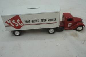 lot 183 image: TSC die cast metal bank, 8.5