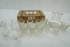 lot 195 image: Ash trays, shot glasses