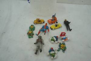 lot 205 image: collectible toy figures