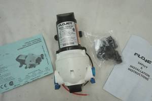 lot 206 image: Flo jet pump
