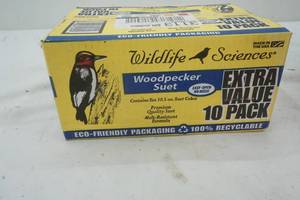 lot 250 image: woodpecker suet
