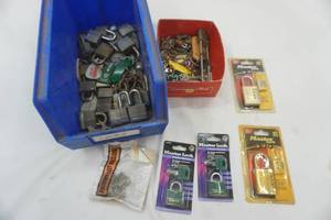 lot 279 image: padlocks