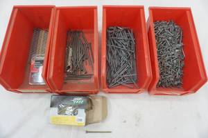 lot 291 image: Nails
