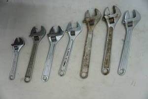 lot 314 image: crescent wrench lot