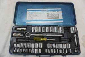 lot 349 image: Tool shop socket set