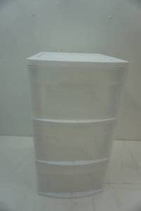 lot 370 image: 3 drawer clear plastic storage container. very good condition