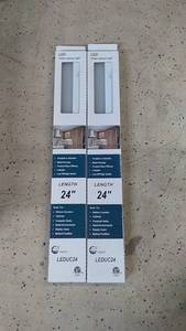 lot 89 image: Set of 2 LED Under Cabinet Lights - 24 inches - Model Leduc24