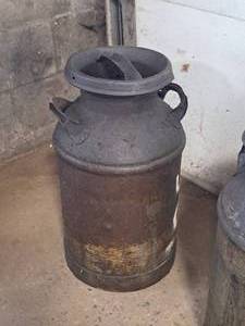 lot 15 image: Vintage Milk Can