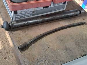lot 54 image: Suction Gun and Needle Grease Attachment