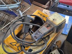 lot 75 image: Vintage Voltage Tester