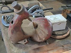 lot 109 image: Riveter with Extra Parts