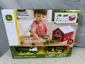 New John Deere Barn Play Set