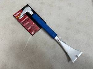 New Estwing Proclaw 10 inch Moulding Puller