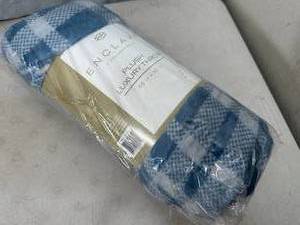 New Enclave Luxury Plush Throw Blanket