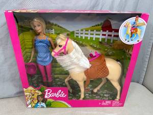 New Barbie Horse Set