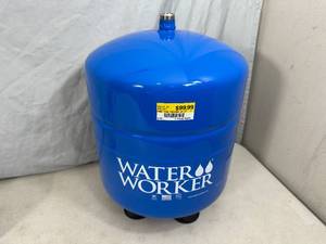 New 4 Gallon Water Worker Pressurized Well Tank