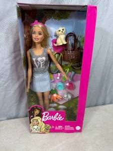 New Barbie Pet Lover Set