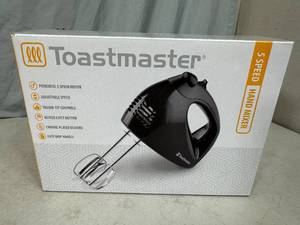New Toastmaster 5 Speed Hand Mixer