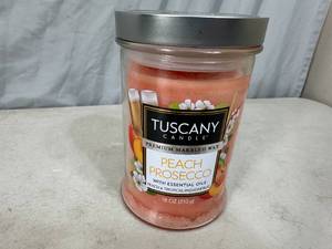 New 18 oz Tuscany Premium Candle with Essential Oils