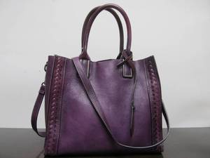 lot 168 image: Quality LRTO Genuine Leather Shoulder Bag  Purse