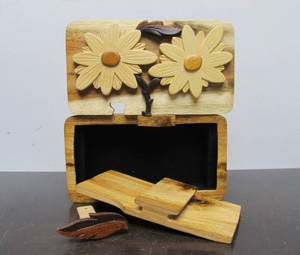 lot 171 image: Hand Crafted Wood Puzzle Small Storage Box