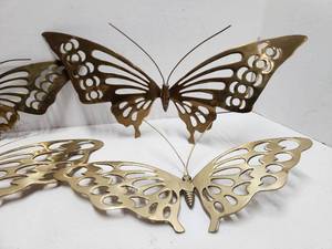 lot 197 image: Lot of 4 Heavy Solid Brass Butterfly Wall or Tabletop Display Sculptures
