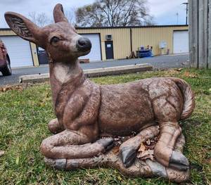 lot 217 image: Larger Size Heavy Concrete Deer LawnGarden Statue