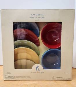 lot 229 image: Brand New POTTERY BARN Play Dish Set