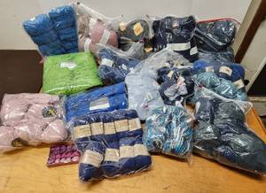 lot 271 image: Excellent MASSIVE Lot of Quality Brand New Yarn & Knitting Material #2