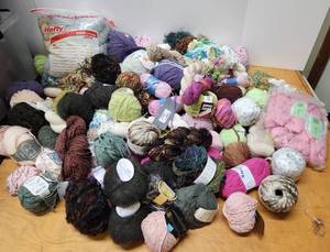 lot 282 image: Excellent MASSIVE Lot of Quality Brand New Yarn & Knitting Material #3