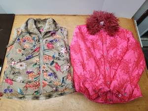 lot 292 image: Like-New or Brand New OILILY Vest & Jacket