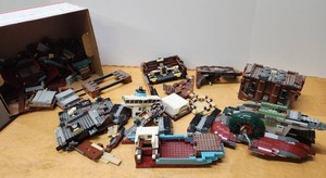 lot 296 image: Group wSeveral STAR WARS LEGO Sets