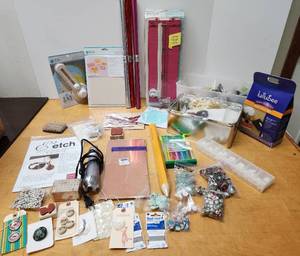 lot 304 image: LARGE Estate Lot of Quality Art, Crochet, Needle Felting, Embossing Heat Tool, Copper Sheets & More
