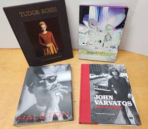 lot 305 image: 4 Large Brand New or Like-New Great Look Coffee Table Books on Art Fashion etc