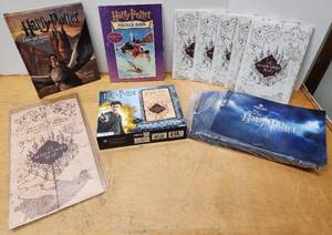 lot 312 image: Group of New & Like-New HARRY POTTERY Games & Collectibles
