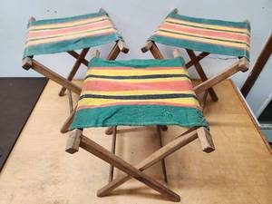 lot 60 image: 3 Vintage 1950s era Folding Canvas Camp Stools