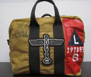 lot 24 image: Very Nice Condition and Quality B-17 Bomber Nav Kit Pilot Bag by Red Canoe