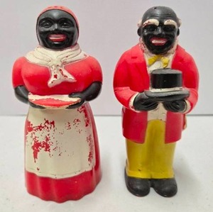 lot 100 image: Pair of Larger Vintage Figural Salt Pepper Shakers