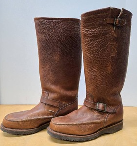 lot 337 image: Quality Like-New CHIPPEWA Leather Snake-Proof Boots - Size 11D