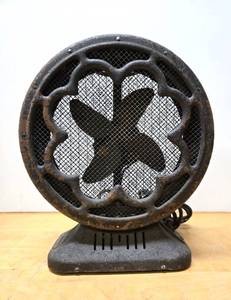 lot 328 image: Very Cool Original 1920s-30s CROSLEY Temperator Desk Fan