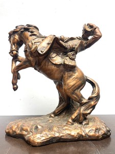 lot 382 image: Larger Vintage Western Cowboy Sculpture - 1981 - Universal Statuary Corp