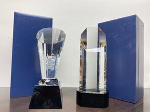 lot 383 image: 2 Excellent Quality Unused Heavy Genuine Crytal Trophies  Awards