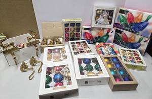 lot 398 image: Large Lot of Glass Christmas Ornaments & Quality Solid Brass Decorations