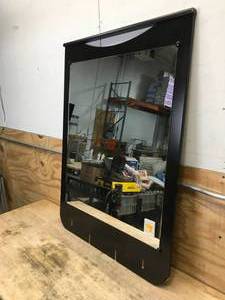 lot 139 image: 30 W x 40-12 H Mirror