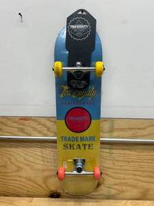 lot 165 image: TEN EIGHTY SKATEBOARDS- 31 Starter Series Skateboard