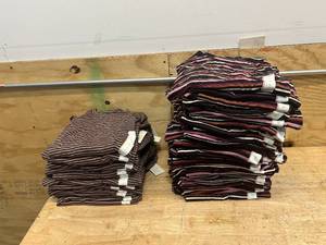 lot 175 image: A NEW DAY Lot of 49- Ladies Long Sleeve Shirts (size small and extra small)